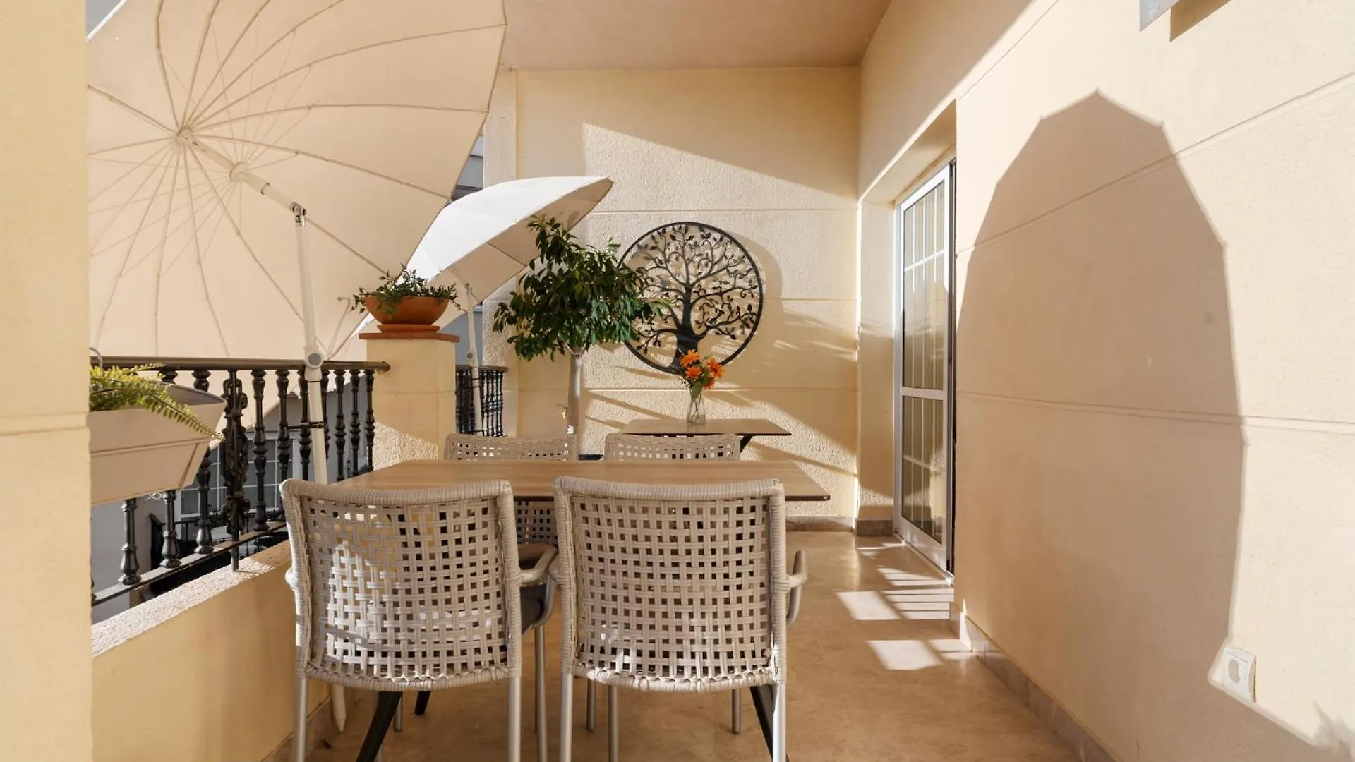 Alexandre Apartment Fuengirola 0*,