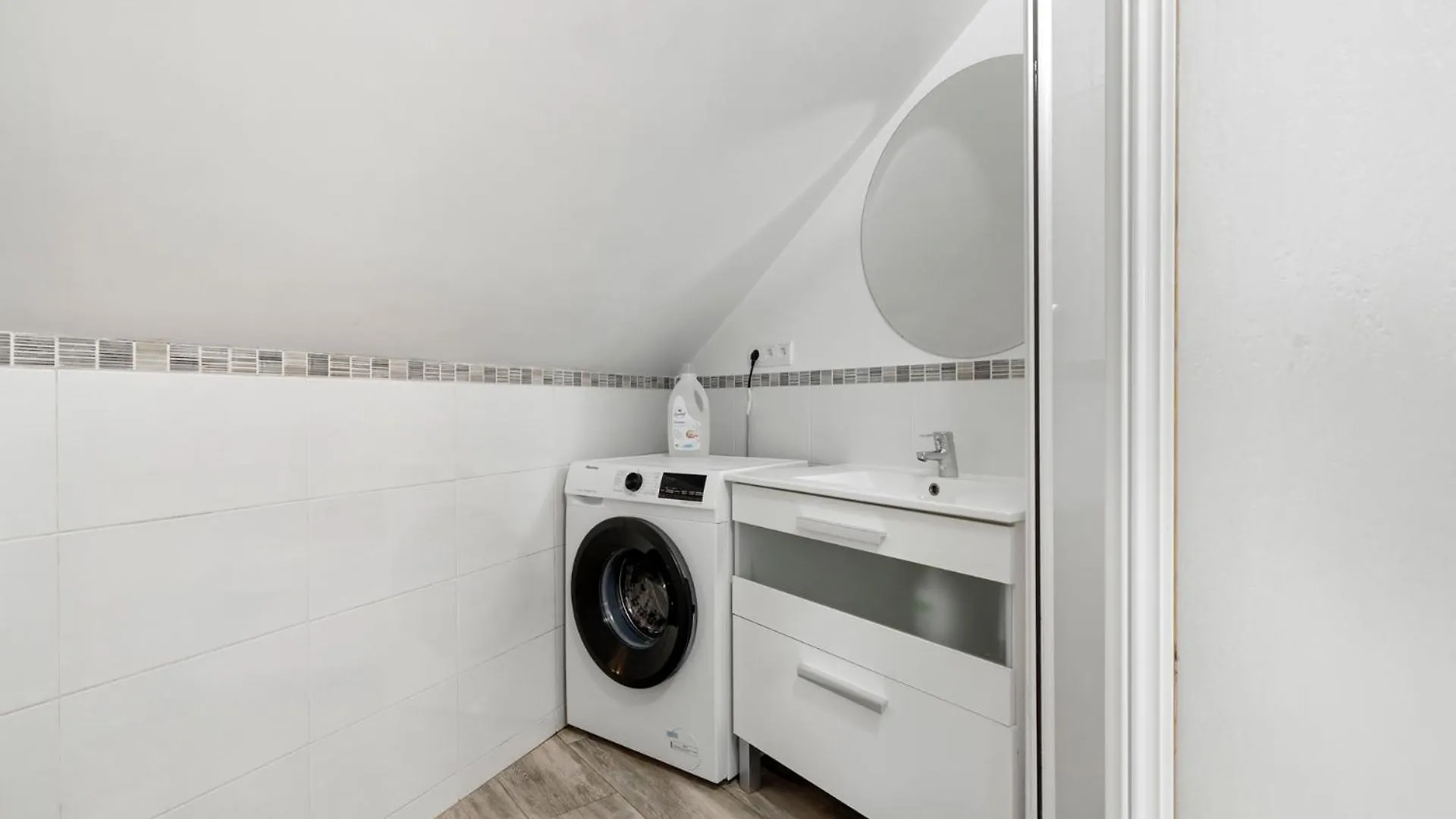 Alexandre Apartment Fuengirola